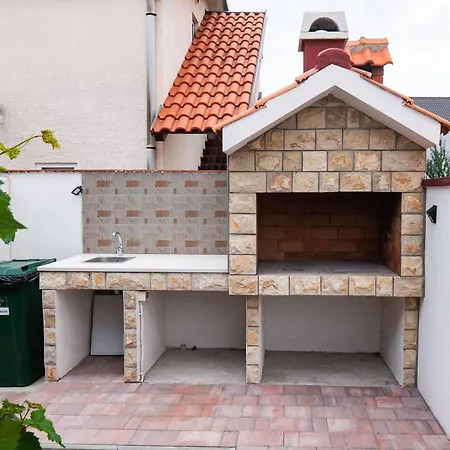 Appartement Miljenka *